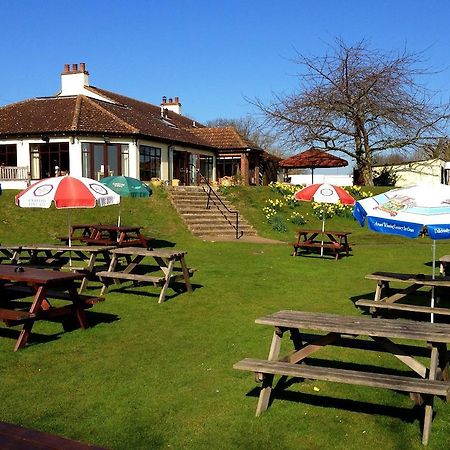The Lazy Otter Bed and Breakfast Stretham Buitenkant foto